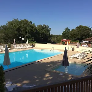 Les Sentiers Du Causse Village de vacances