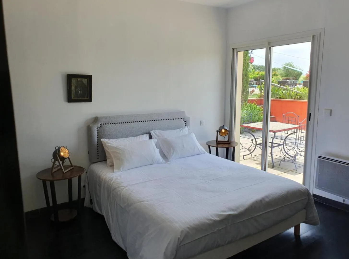 Bed and Breakfast Domaine Le Coteau De Mengaud à Dremil-Lafage France